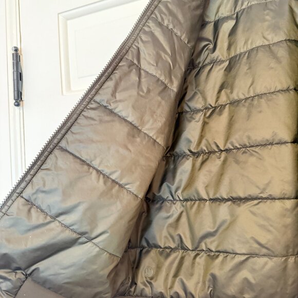 lululemon women's reversible bomber jacket - Picture 4 of 6